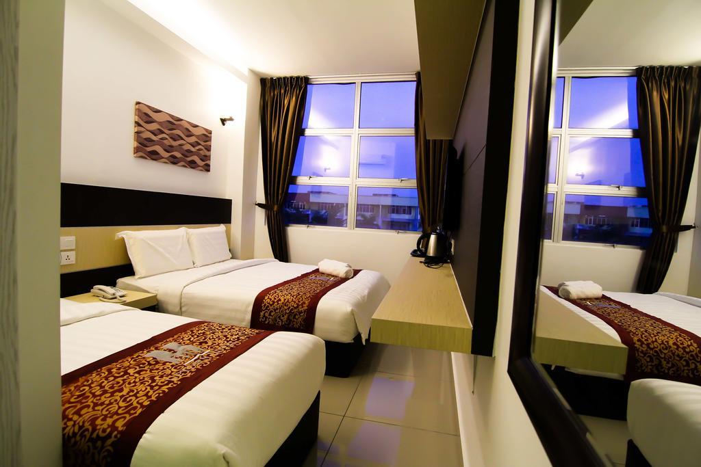 Uptown Hotel Seremban Room photo